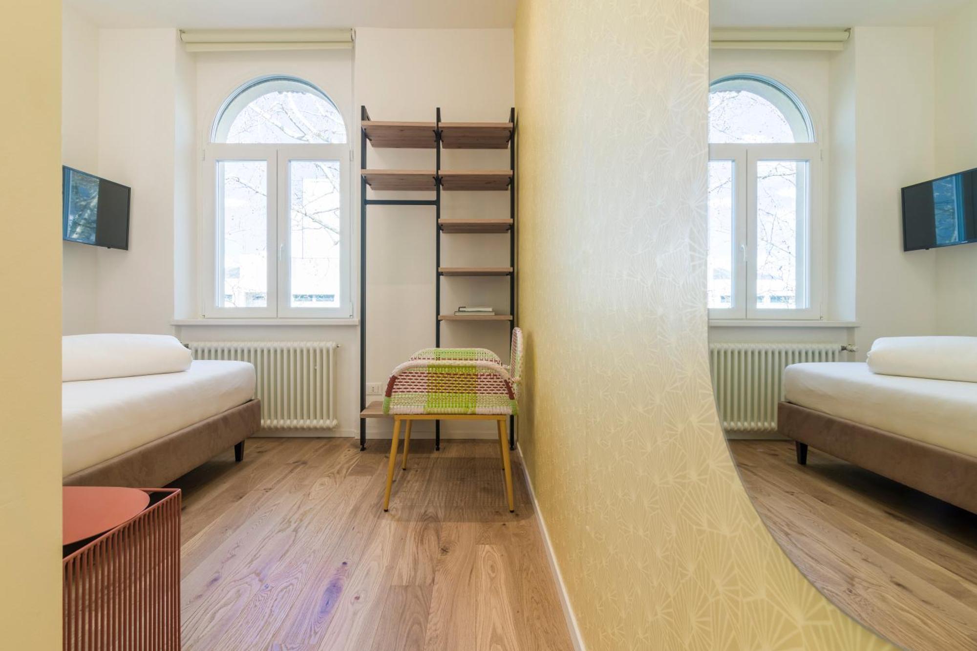 Electric & Aparthotel *