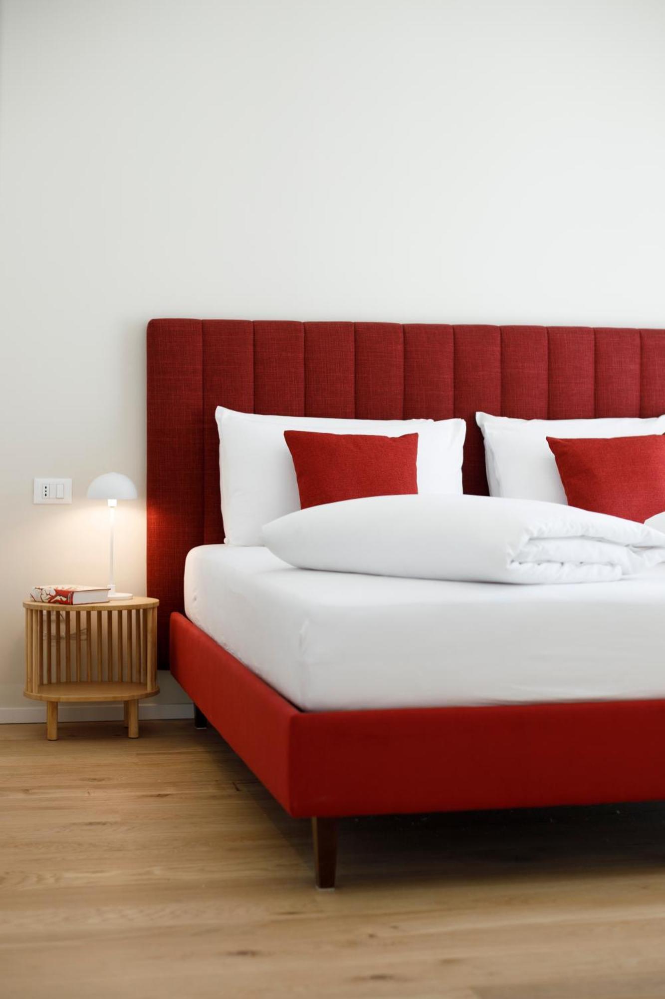 Electric & Aparthotel Trento