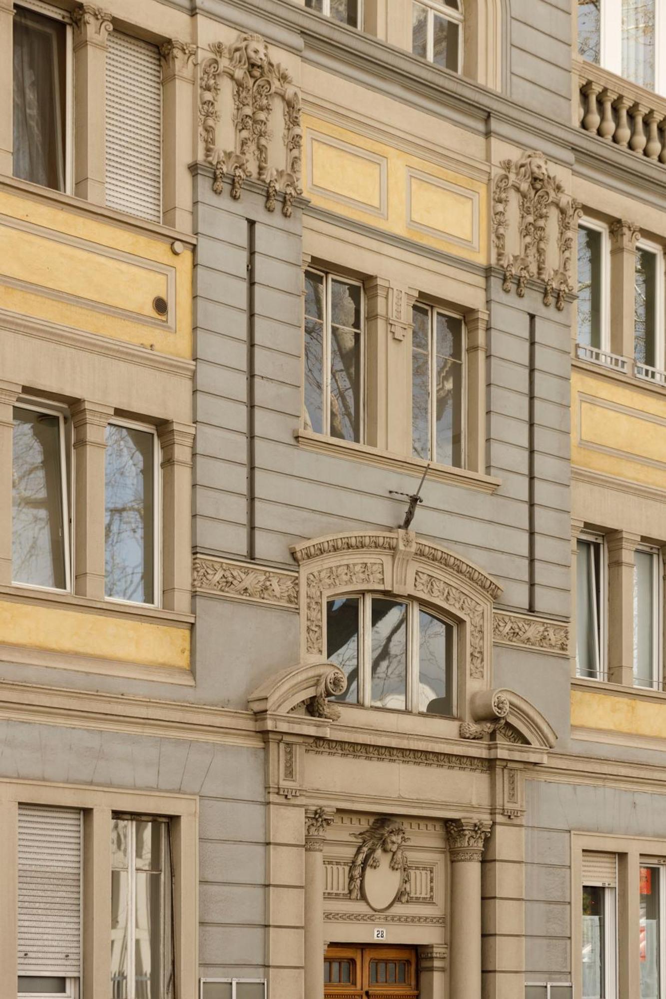 Aparthotel Electric &